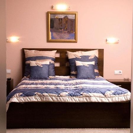 Hotel Pliska Sofia Bagian luar foto