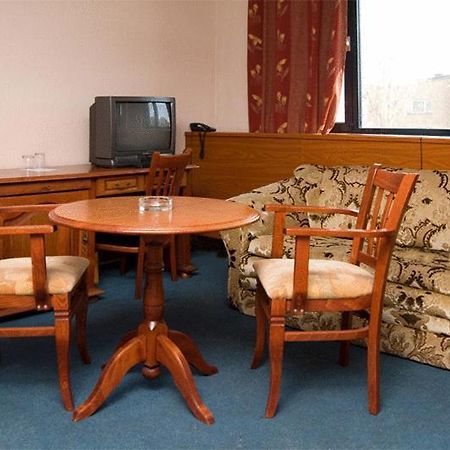 Hotel Pliska Sofia Bagian luar foto