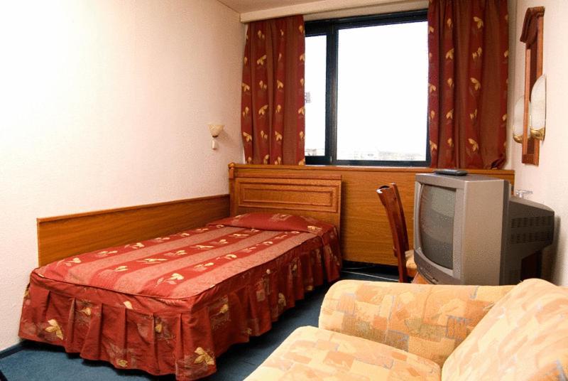 Hotel Pliska Sofia Bagian luar foto